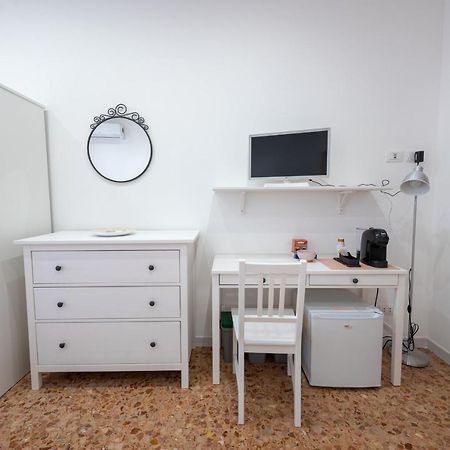 Casa Rosa Beige E Blu Daire Roma Dış mekan fotoğraf