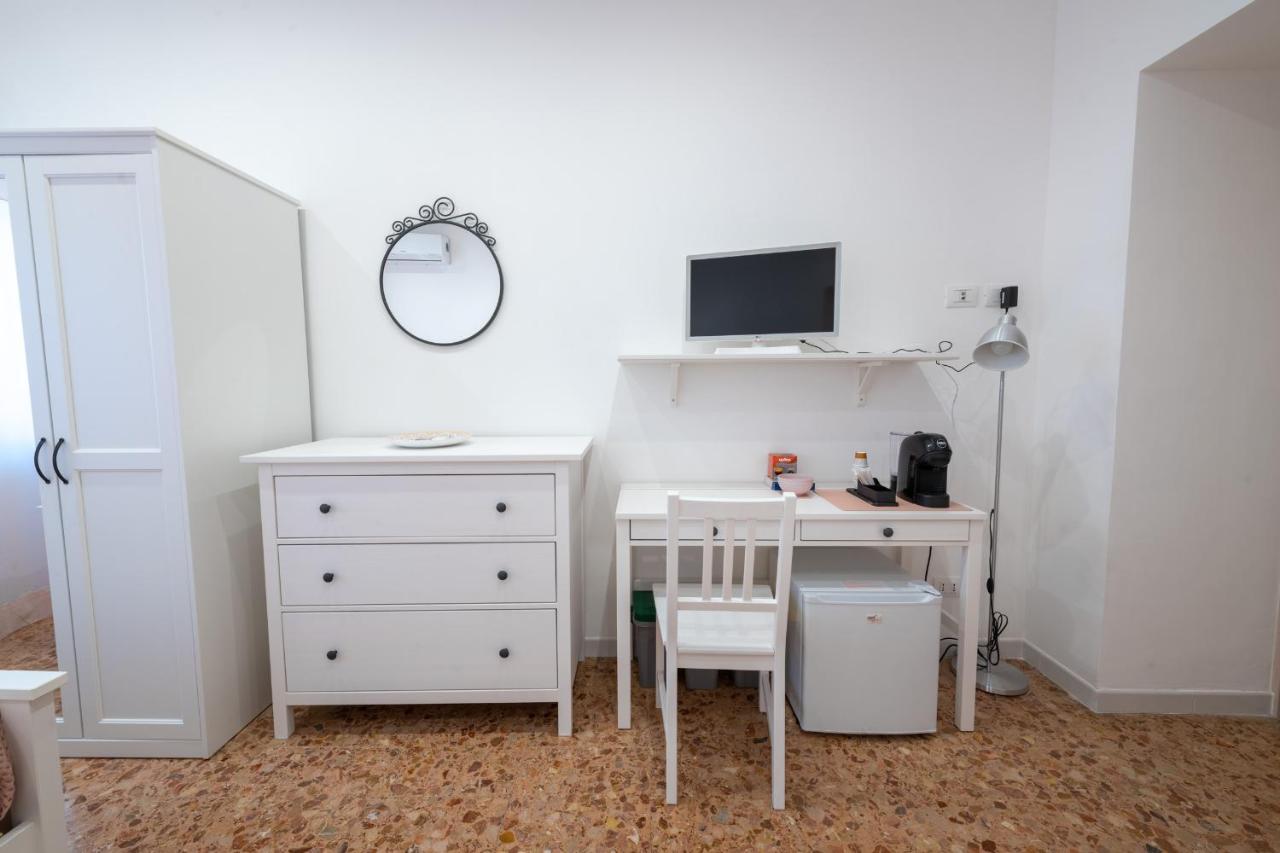 Casa Rosa Beige E Blu Daire Roma Dış mekan fotoğraf